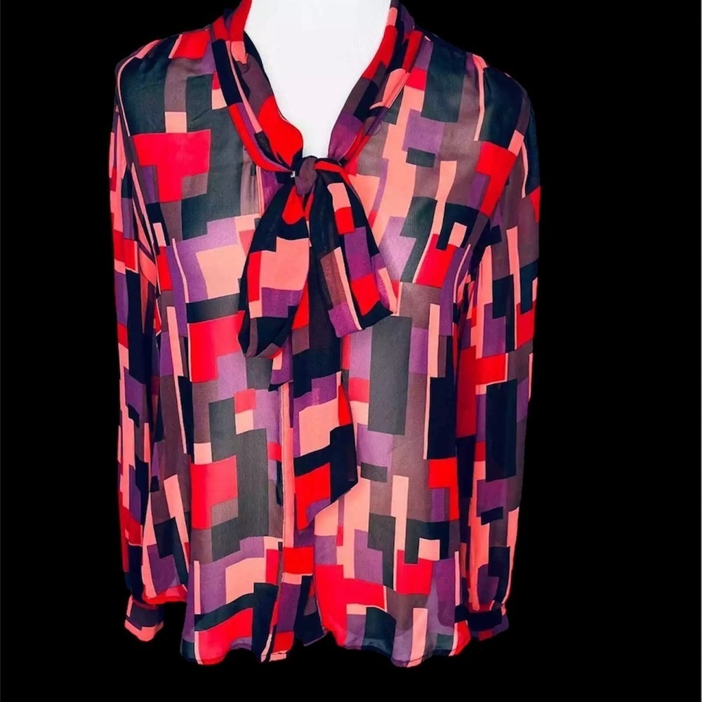 Liz Claiborne Sheer Geometric Patterned Blouse W/ Bow To Tie Around Neck.